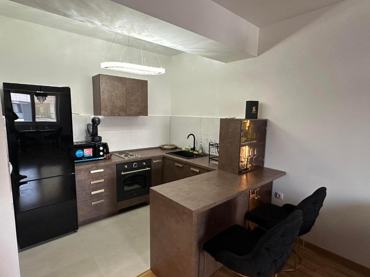 Ferienwohnung Royal Casa Skopje Exterior foto